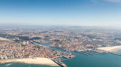 PORTOS COM RECORDE DE 49 MILH&Otilde;ES DE TONELADAS