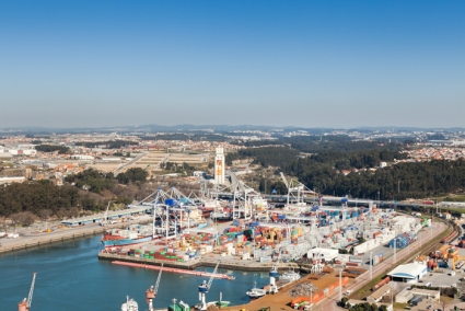 MORE THAN 3,600 TEU HANDLED IN SINGLE ONE DAY