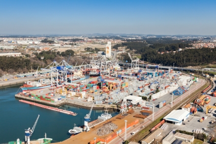 MORE THAN 3,600 TEU HANDLED IN ONE DAY