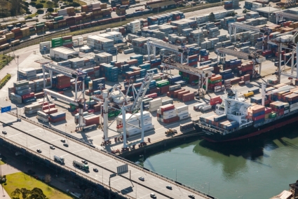 ONE MORE DAY ABOVE 3000 TEU AT TCL