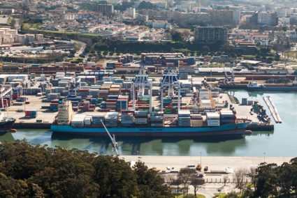 YILPORT LEIX&Otilde;ES SUMS 14,400 TEU ON WEEK 39