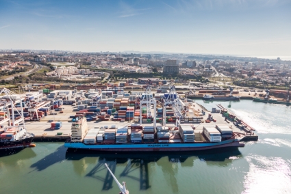 ANOTHER DAY BY THE 3,000 TEU