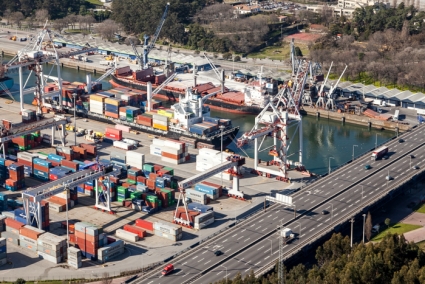 MAIS UM DIA ACIMA DOS 3000 TEU