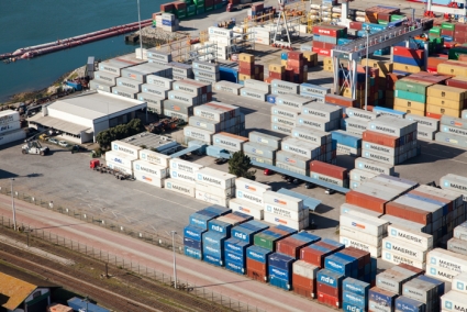 30 SHIPS OPERATED ON WEEK No. 8