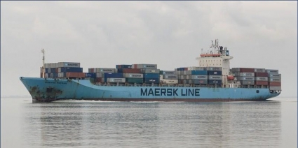 "MAERSK PATRAS" HANDLED OVER 2,300 TEU